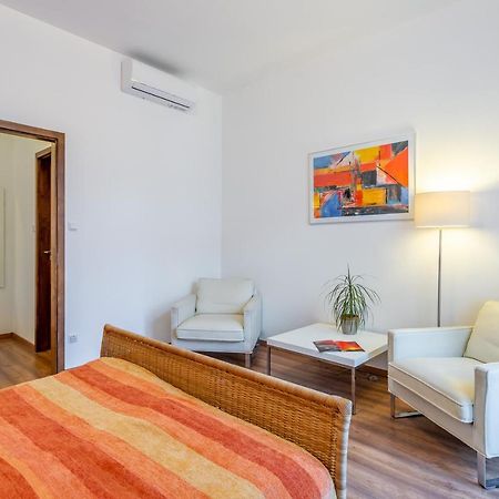Central Avenue Apartment Budapest Exterior photo