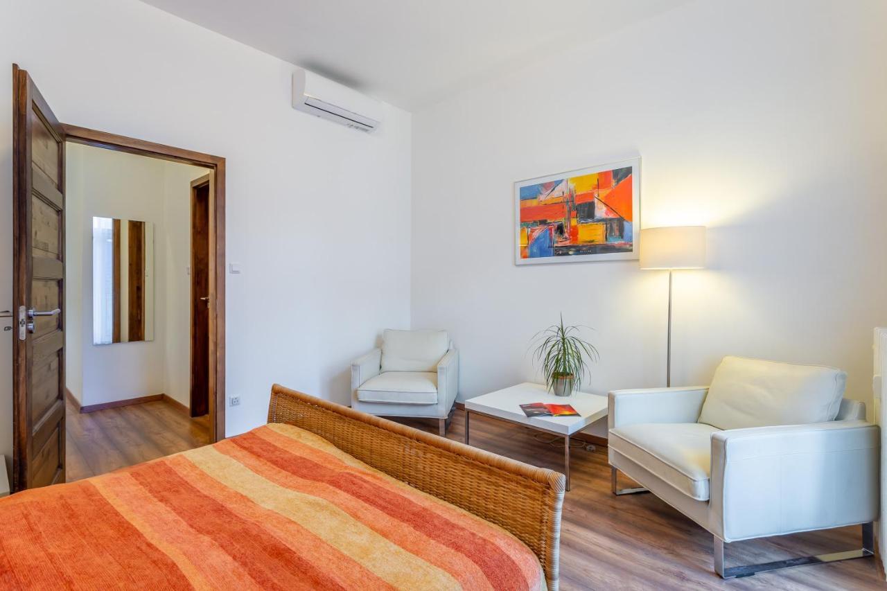 Central Avenue Apartment Budapest Exterior photo